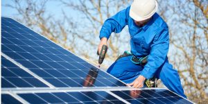Installation Maintenance Panneaux Solaires Photovoltaïques à Sainte-Marie-de-Chignac